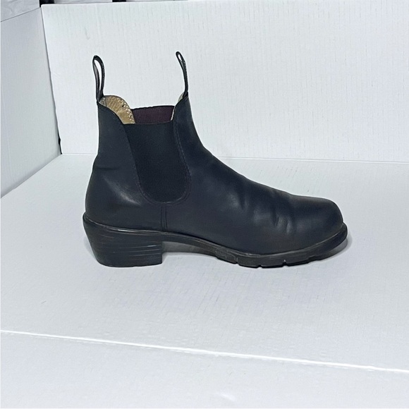 Blundstone Boots Series #1671 - Picture 13 of 16